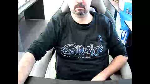 Snapshot of vonele chatting on 12/03/24, 09:00 Vonn online show from 12/03/24, 09:00
