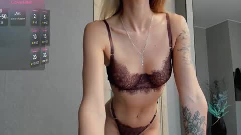 vvalkyriee online show from 11/07/25, 10:37