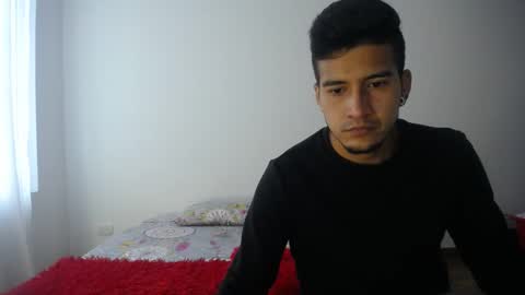 Snapshot of wade_wil chatting on 03/02/25, 09:54 wade and antonella online show from 03/02/25, 09:54