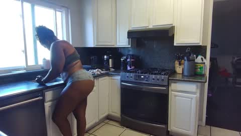 waggonmy32 online show from 10/03/25, 10:18