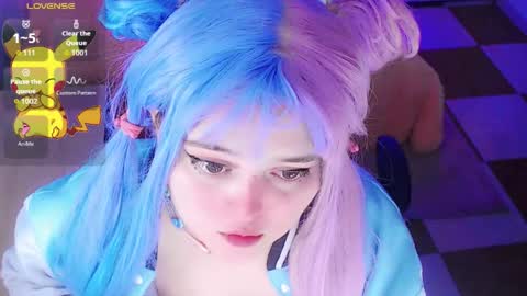 Snapshot of waifumochi_chan chatting on 10/04/25, 03:26 online show from 10/04/25, 03:26