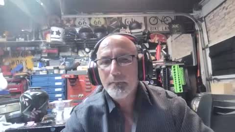 wakesblowinclouds online show from 11/05/25, 06:46