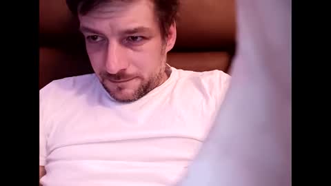 walex0900 online show from 10/05/25, 08:29