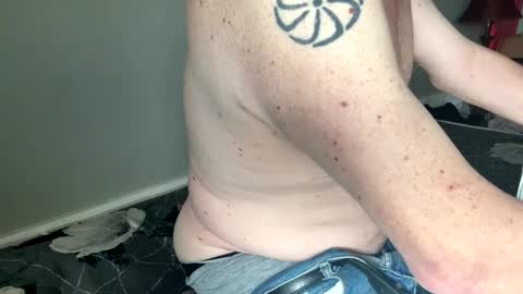 Walter online show from 10/27/25, 05:17