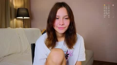Snapshot of wanettabal chatting on 09/10/25, 04:07 Betti online show from 09/10/25, 04:07