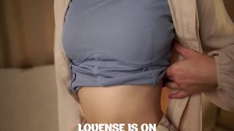 Betti online show from 10/17/25, 10:40