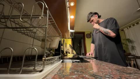 Snapshot of wat___sapbody chatting on 09/17/25, 03:19 wearetwo online show from 09/17/25, 03:19