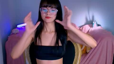 Snapshot of watashi7777 chatting on 09/25/25, 08:40 WATASHI online show from 09/25/25, 08:40