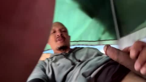 watchwutulike online show from 09/13/25, 01:11