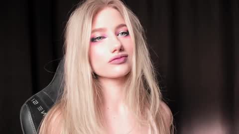 waterfallwoods online show from 01/22/25, 05:26