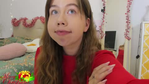 Snapshot of watermelon_sugar_ chatting on 12/25/24, 03:49 Tess Pls support me with Can we reach 155 my favorite number online show from 12/25/24, 03:49