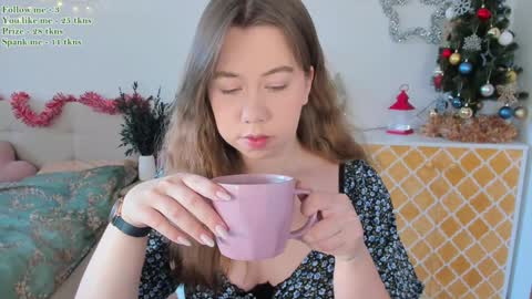 Snapshot of watermelon_sugar_ chatting on 01/04/25, 09:43 Tess Pls support me with Can we reach 155 my favorite number online show from 01/04/25, 09:43