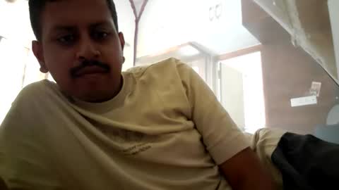 Snapshot of wearcondom chatting on 10/13/25, 06:35 sexyguy online show from 10/13/25, 06:35