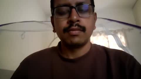 Snapshot of wearcondom chatting on 10/26/25, 03:34 sexyguy online show from 10/26/25, 03:34