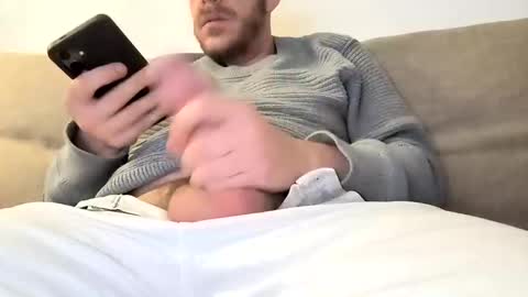 Snapshot of weeker chatting on 12/02/24, 02:09 ValxITALY online show from 12/02/24, 02:09