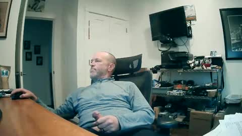 weseeyouwatching online show from 11/17/25, 05:19