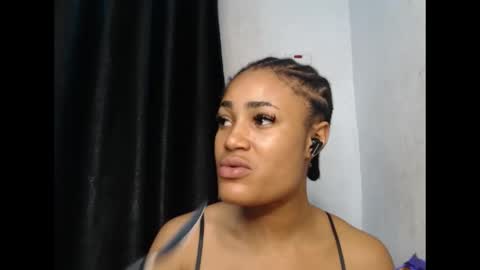 Snapshot of wetdrippussy7 chatting on 10/05/25, 07:23 wetdrippussy7 online show from 10/05/25, 07:23