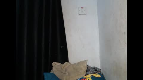 Snapshot of wetdrippussy7 chatting on 10/21/25, 07:03 wetdrippussy7 online show from 10/21/25, 07:03