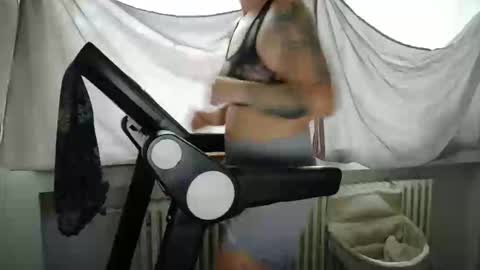 Wetgerman online show from 10/23/25, 10:58