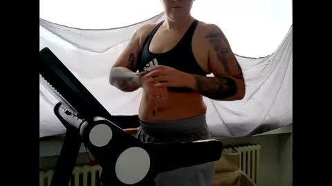 Wetgerman online show from 11/21/25, 11:42