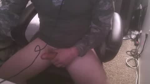 Snapshot of wetseal1990 chatting on 11/22/25, 01:04 wetseal1990 online show from 11/22/25, 01:04