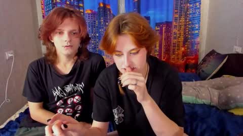 wettee_foxs online show from 09/20/25, 12:39