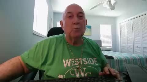 Snapshot of wfs2946 chatting on 02/18/25, 04:59 wfs2946 online show from 02/18/25, 04:59
