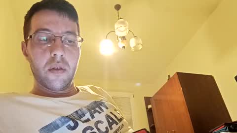 Snapshot of whatwouldyouliketosee chatting on 12/01/24, 11:25 stoffy online show from 12/01/24, 11:25