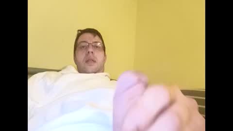 Snapshot of whatwouldyouliketosee chatting on 02/20/25, 06:24 stoffy online show from 02/20/25, 06:24