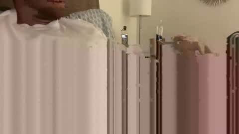 Snapshot of whatyouwantxox chatting on 11/19/25, 04:01 whatyouwantxox online show from 11/19/25, 04:01