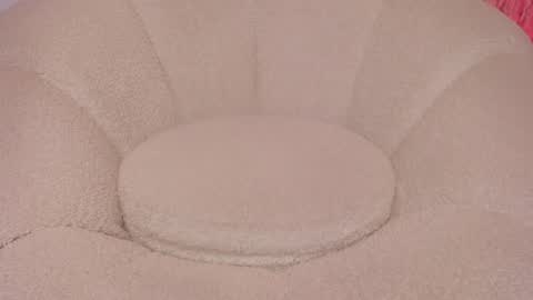 Sara  online show from 12/12/24, 02:00