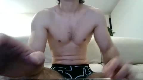 white_wolf__ online show from 10/28/25, 11:18