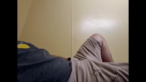 Snapshot of whiteboi9284 chatting on 10/26/25, 10:36 whiteboi9284 online show from 10/26/25, 10:36