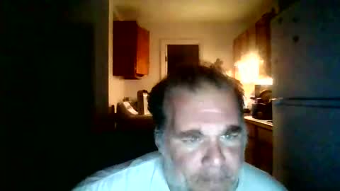 Snapshot of whiteboyguidx chatting on 10/24/25, 01:46 Tony Floyd online show from 10/24/25, 01:46