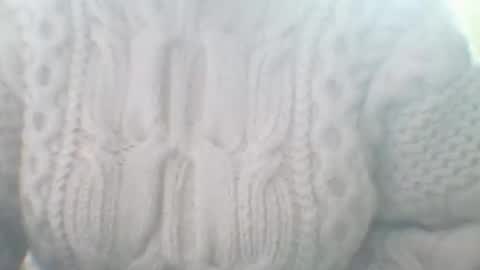 whitesweater online show from 02/19/25, 07:28