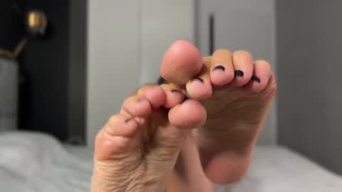 Alice online show from 10/09/25, 04:27