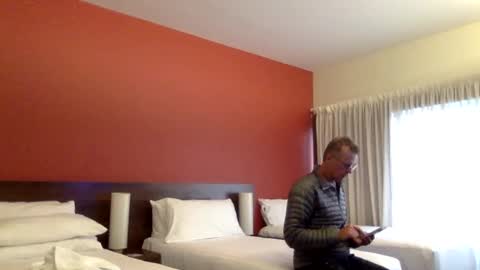 whynotfly1 online show from 12/01/25, 07:57