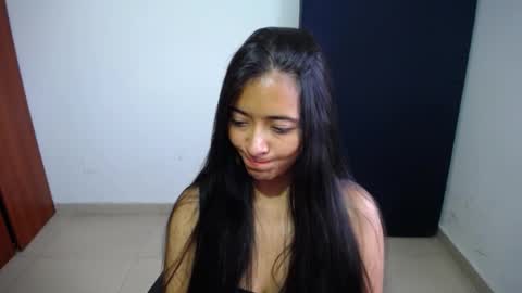 Snapshot of wifhot chatting on 01/10/25, 12:26 Ilauren online show from 01/10/25, 12:26