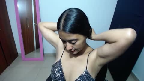 Snapshot of wifhot chatting on 01/19/25, 09:22 Ilauren online show from 01/19/25, 09:22
