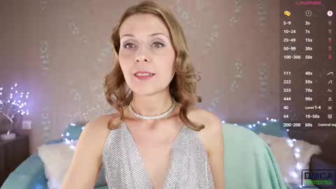 Snapshot of wild_berrrie chatting on 02/08/25, 04:36 Alice online show from 02/08/25, 04:36