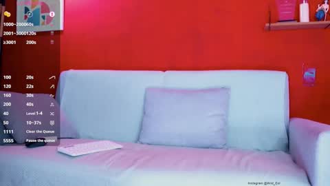 wild_col online show from 10/16/25, 09:21