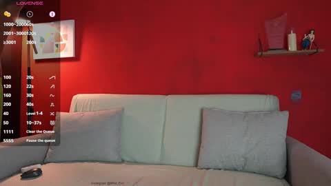 wild_col online show from 10/25/25, 12:02