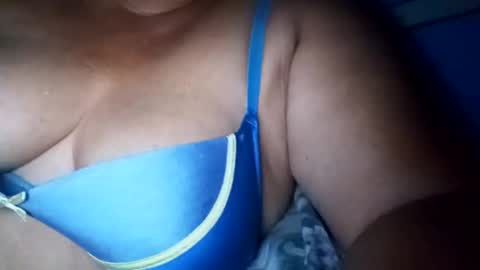 Snapshot of wild_thickpussy69 chatting on 10/18/25, 09:43 wild_thickpussy69 online show from 10/18/25, 09:43