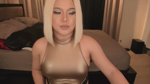 BELLA online show from 12/06/24, 05:42