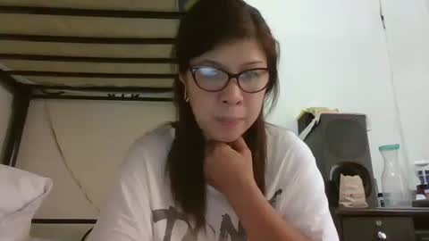 Snapshot of wildbrownchick69 chatting on 03/03/25, 04:36 WildChick online show from 03/03/25, 04:36