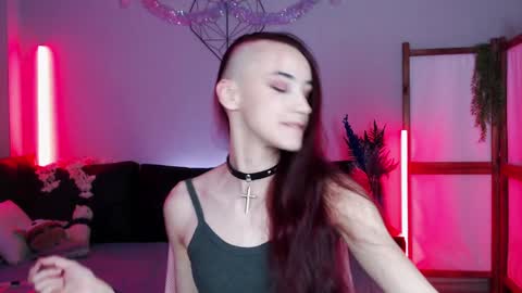 Snapshot of wildorchid_ chatting on 12/08/24, 01:35 Master Kieran hehim online show from 12/08/24, 01:35