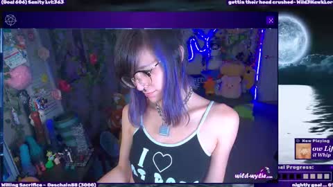 Snapshot of wildwylie chatting on 09/11/25, 01:49 Wylie Wanderlust online show from 09/11/25, 01:49