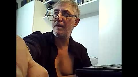 Willfire71 online show from 12/18/24, 01:34