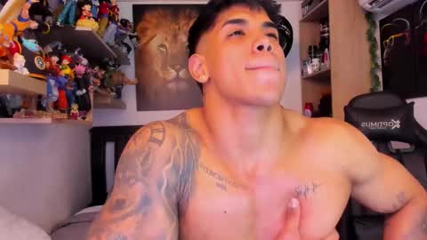 Snapshot of william_dracko9 chatting on 10/25/25, 08:14 Dracko online show from 10/25/25, 08:14