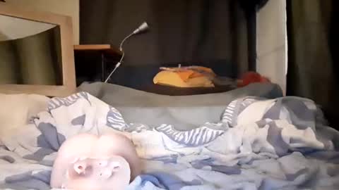 willinganalslut13 online show from 11/12/25, 10:30